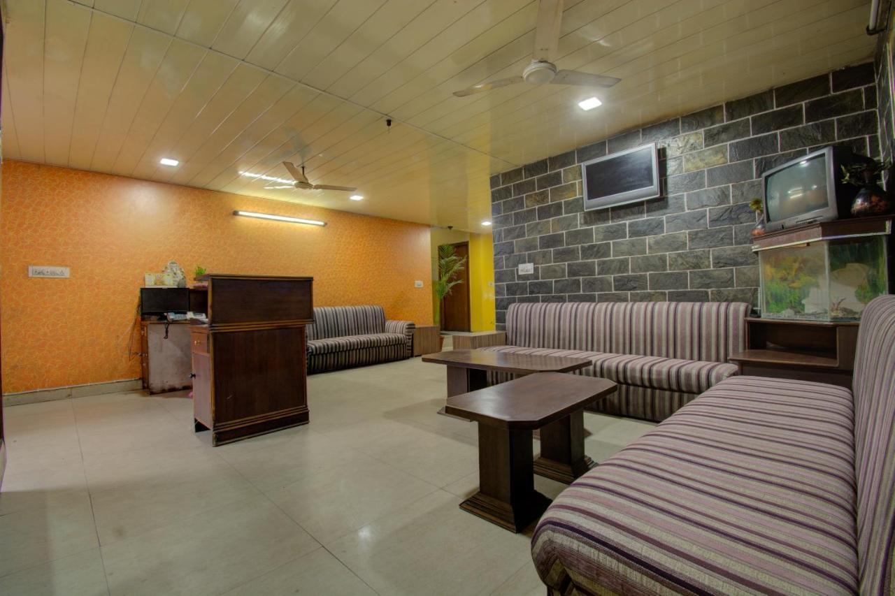 Oyo 16002 Hotel Shaan Jaipur Dış mekan fotoğraf