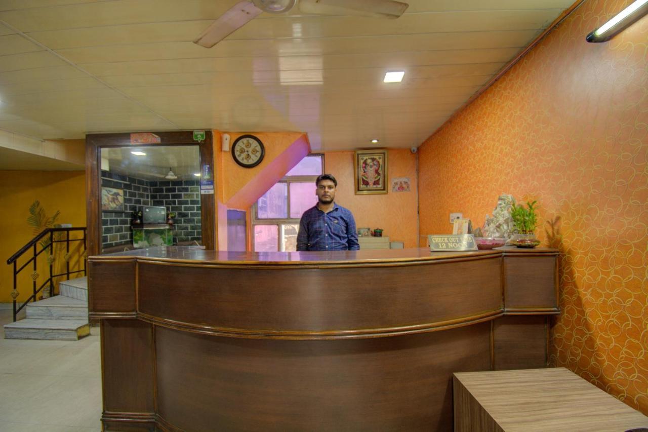 Oyo 16002 Hotel Shaan Jaipur Dış mekan fotoğraf